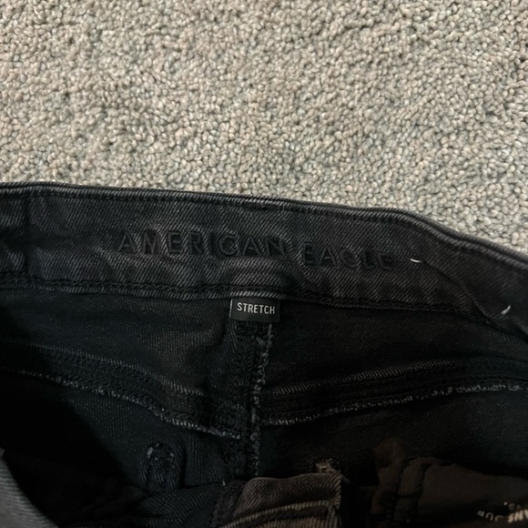 American Eagle Mom Jeans - Picture 2 of 4